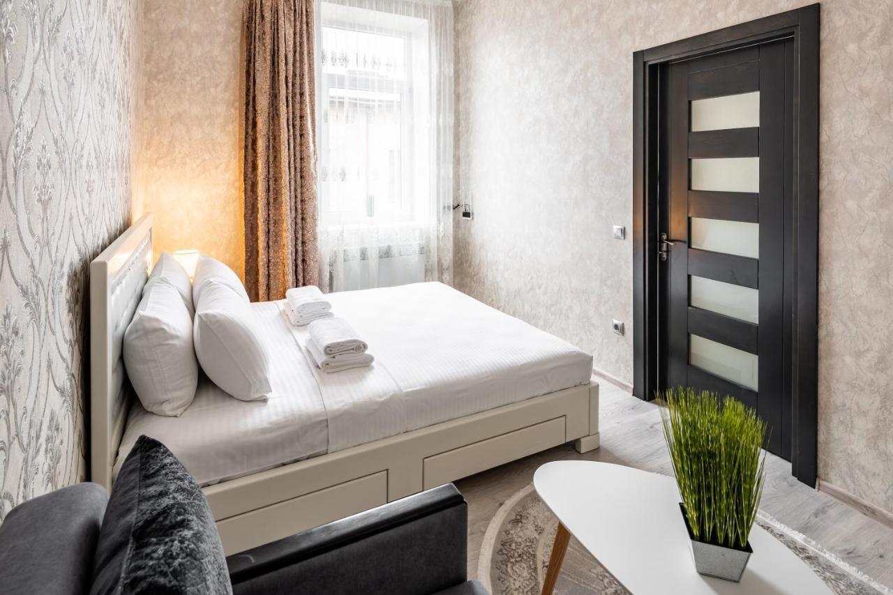 Alfa Apartments Krekhivska 11 Лвив Екстериор снимка
